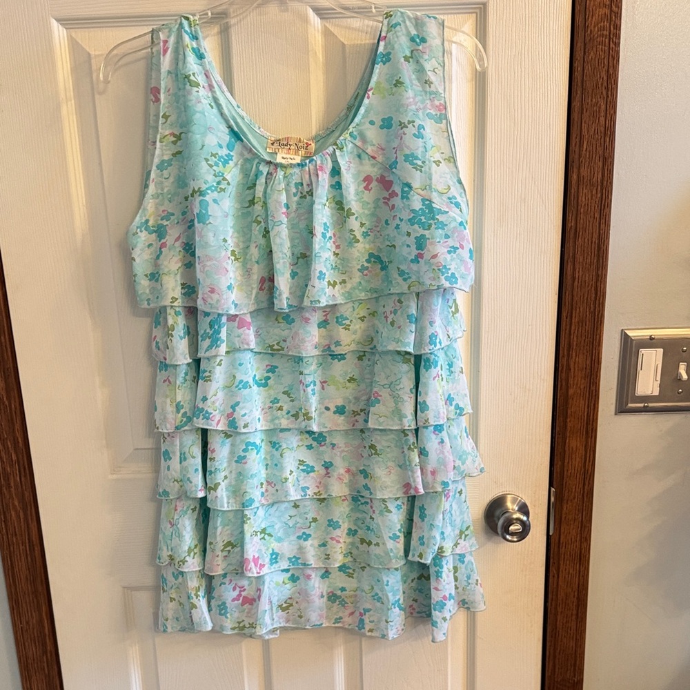 Lady Noiz Blue and Pink Floral Top